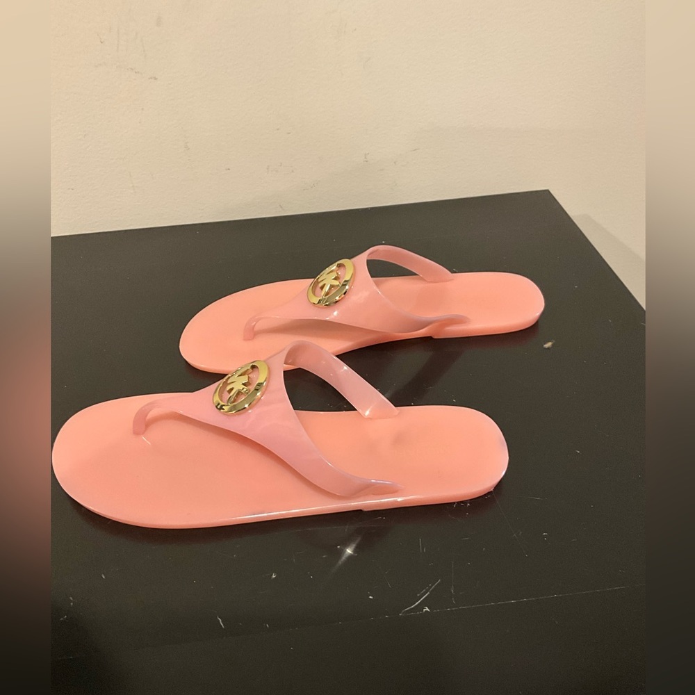 Michael Kors Pink Sandals Size 9M - Picture 4 of 7